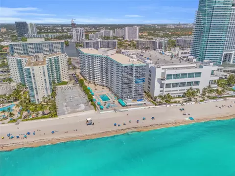 3725 S Ocean Dr #422, Hollywood, FL 33019
