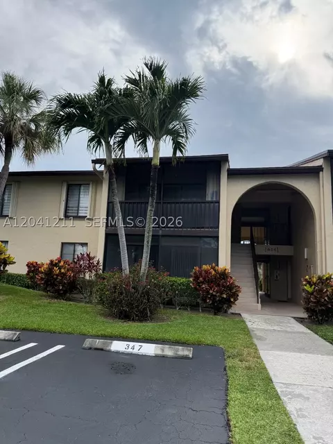614 Sea Pine Way #C1, Greenacres, FL 33415