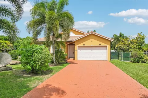 21401 SW 187th Ave, Miami, FL 33187