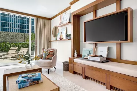 6801 Collins Ave #DOOR 606, Miami Beach, FL 33141