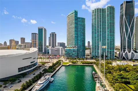 888 Biscayne Blvd #2101, Miami, FL 33132