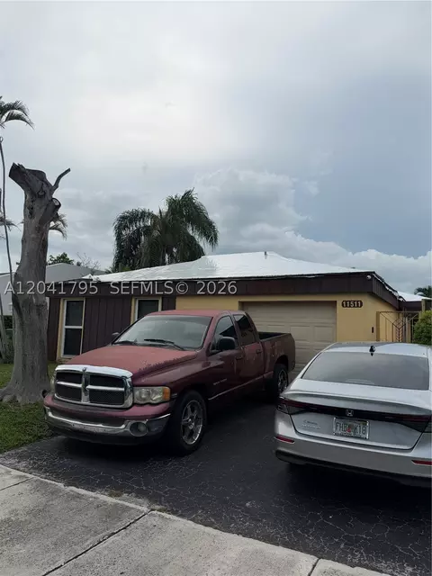 11511 SW 83rd Ter, Miami, FL 33173