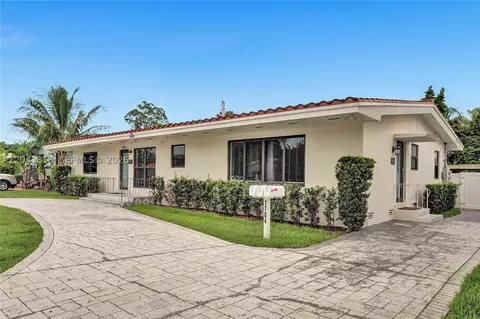 1704 Rodman St, Hollywood, FL 33020