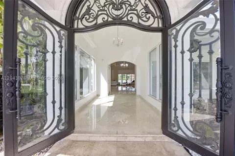 Entry Way - 16170 Saddle Ln, Weston, FL 33326 photo 2 of 2