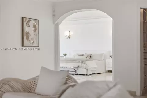 Bedroom - 16170 Saddle Ln, Weston, FL 33326 photo 1 of 8