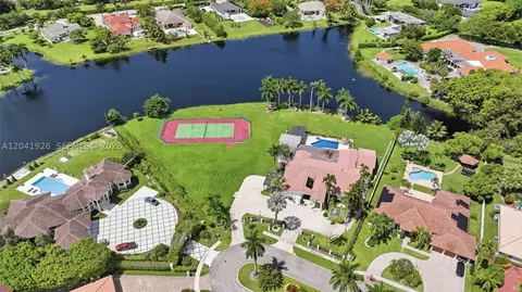 View/Area - 16170 Saddle Ln, Weston, FL 33326 photo 5 of 6