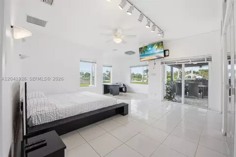 Bedroom - 16170 Saddle Ln, Weston, FL 33326 photo 8 of 8