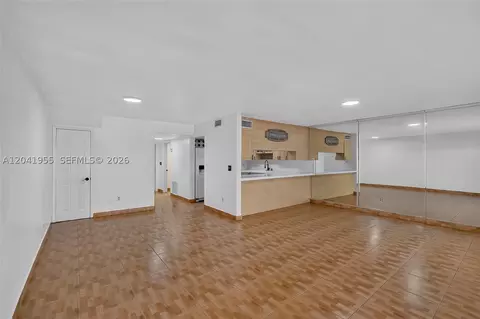 7055 W 3rd Ct, Hialeah, FL 33014 photo 6