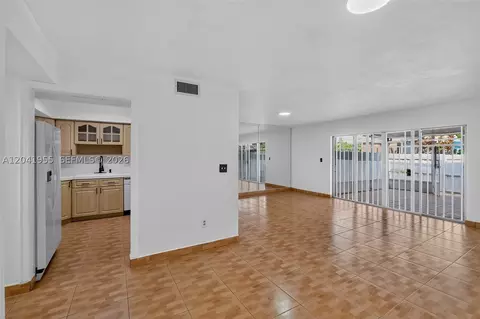 7055 W 3rd Ct, Hialeah, FL 33014 photo 8