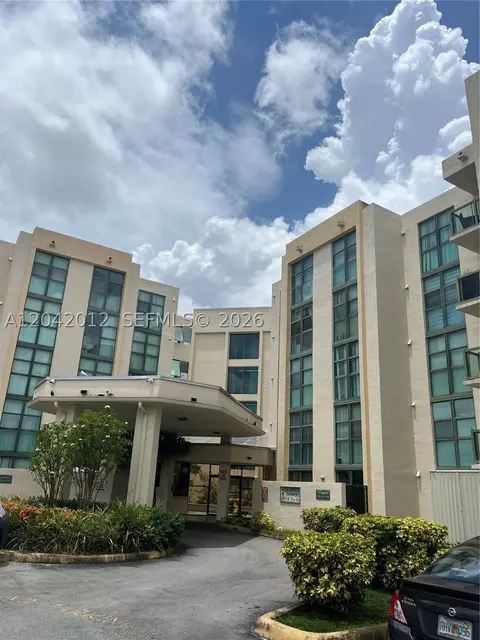 2055 SW 122nd Ave #321, Miami, FL 33175
