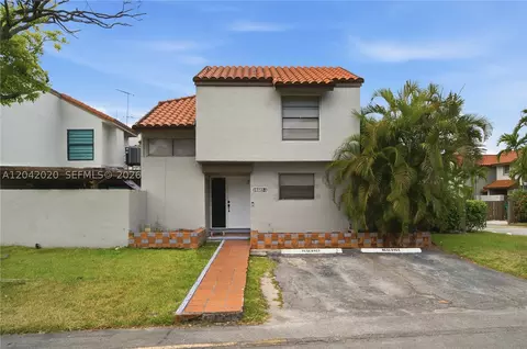 10327 NW 9th St Cir #1-7, Miami, FL 33172