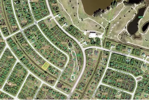 7207 Manniz Rd, Port Charlotte, FL 33981