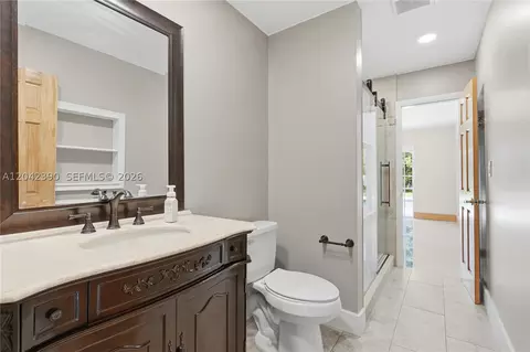 Bath - 8197 W 14th Ct, Hialeah, FL 33014 photo 1 of 5