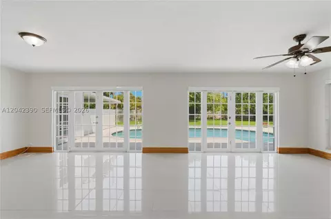 Living - 8197 W 14th Ct, Hialeah, FL 33014 photo 4 of 9