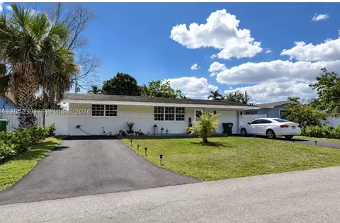 8130 NW 12th St, Pembroke Pines, FL 33024