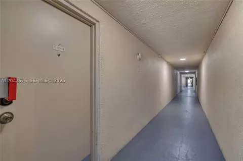 Entry Way - 17530 NW 68th Ave #C2003, Hialeah, FL 33015 photo 1 of 1