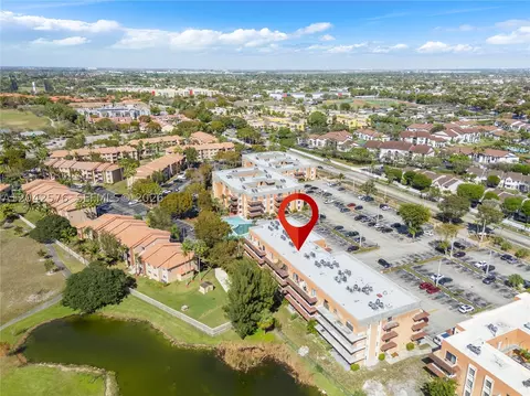 View/Area - 17530 NW 68th Ave #C2003, Hialeah, FL 33015 photo 2 of 8