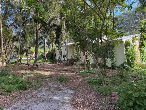 6600 SW 64th Ct, South Miami, FL 33143