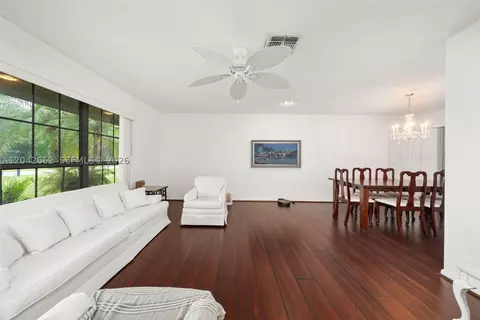 Living - 4524 Harder Ave, Sebring, FL 33875 photo 3 of 7