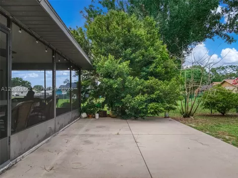 Exterior - 4524 Harder Ave, Sebring, FL 33875 photo 10 of 11