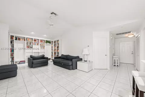 Living - 4524 Harder Ave, Sebring, FL 33875 photo 5 of 7