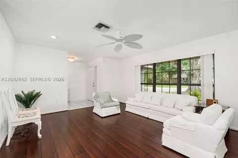 Living - 4524 Harder Ave, Sebring, FL 33875 photo 1 of 7