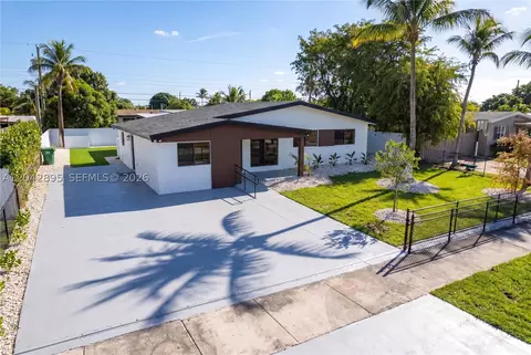 12471 SW 190th Ter, Miami, FL 33177