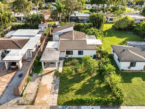 700 Davie Blvd, Fort Lauderdale, FL 33315