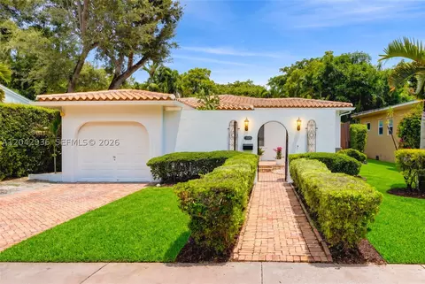 4943 Riviera Dr, Coral Gables, FL 33146
