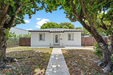 270 NW 51st Ave, Miami, FL 33126