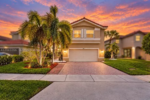 1941 SW 148th Way, Miramar, FL 33027