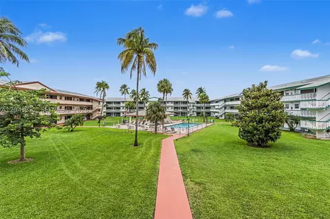 5300 Washington St #K229, Hollywood, FL 33021