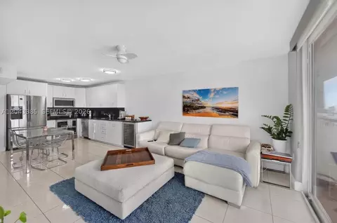 401 Ocean Dr #1001, Miami Beach, FL 33139