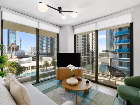 11 NE 6th St #1509, Miami, FL 33132