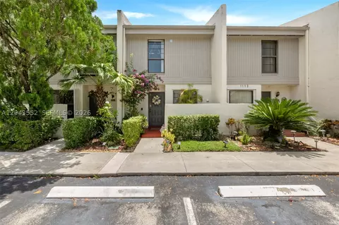 1121 NW 98th Ter #119, Pembroke Pines, FL 33024