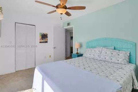 Bedroom - 19 Park Dr, Key Largo, FL 33037 photo 3 of 6