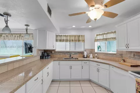 Kitchen - 19 Park Dr, Key Largo, FL 33037 photo 2 of 2
