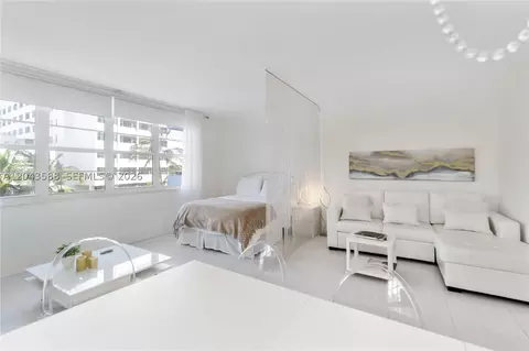 100 Lincoln Rd #306, Miami Beach, FL 33139