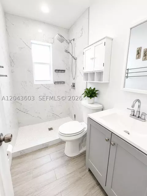 Bath - 59 E 10th St, Hialeah, FL 33010 photo 1 of 1