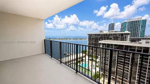 1901 Brickell Ave #B2203, Miami, FL 33129