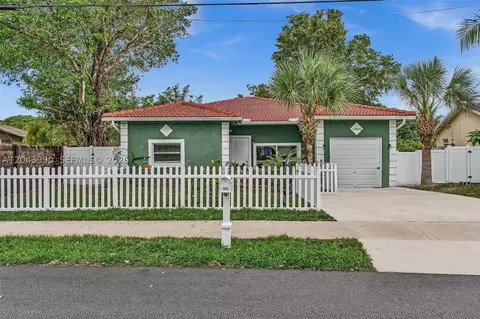 1800 NW 3rd Ct, Fort Lauderdale, FL 33311