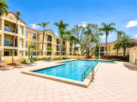 977 Riverside Dr #220, Coral Springs, FL 33071