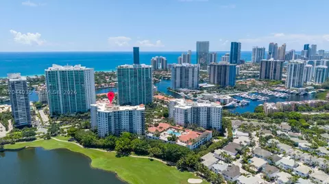 20000 E Country Club Dr #108, Aventura, FL 33180