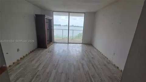 1301 NE Miami Gardens Dr #322W, Miami, FL 33179