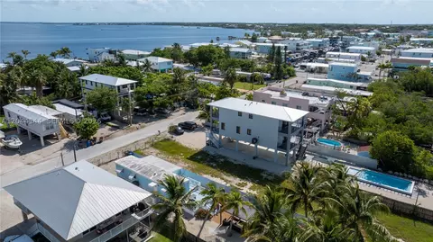 View/Area - 768 Michael Dr, Key Largo, FL 33037 photo 4 of 9
