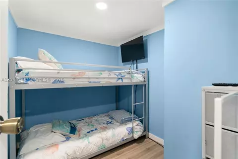 Bedroom - 768 Michael Dr, Key Largo, FL 33037 photo 3 of 5