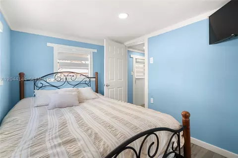 Bedroom - 768 Michael Dr, Key Largo, FL 33037 photo 4 of 5