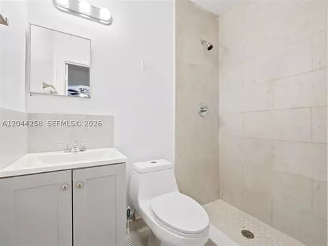 3246 Buchanan St, Hollywood, FL 33021 photo 24