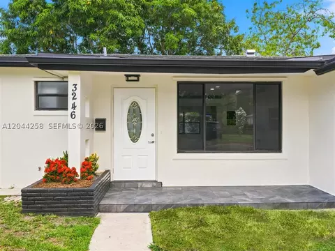 3246 Buchanan St, Hollywood, FL 33021 photo 3