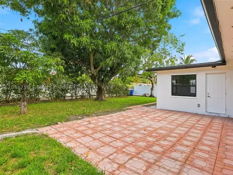 3246 Buchanan St, Hollywood, FL 33021 photo 37